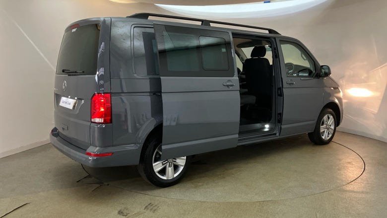 Volkswagen Transporter T32 Lwb Diesel 2.0 TDI 150 Highline Kombi Van
